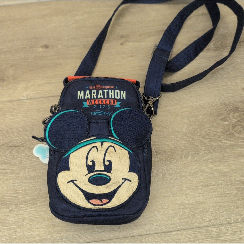 Disney Parks Lug Mickey Mouse Skeeter Mini Convertible Crossbody 2025 Marathon